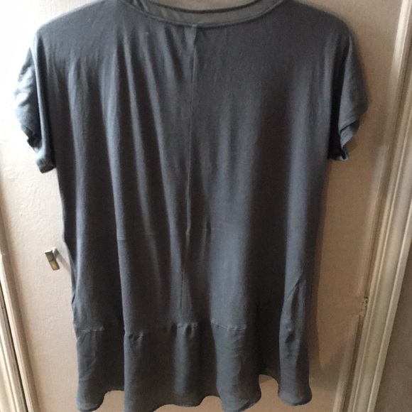 H Halston gray shirt - Picture 5 of 5